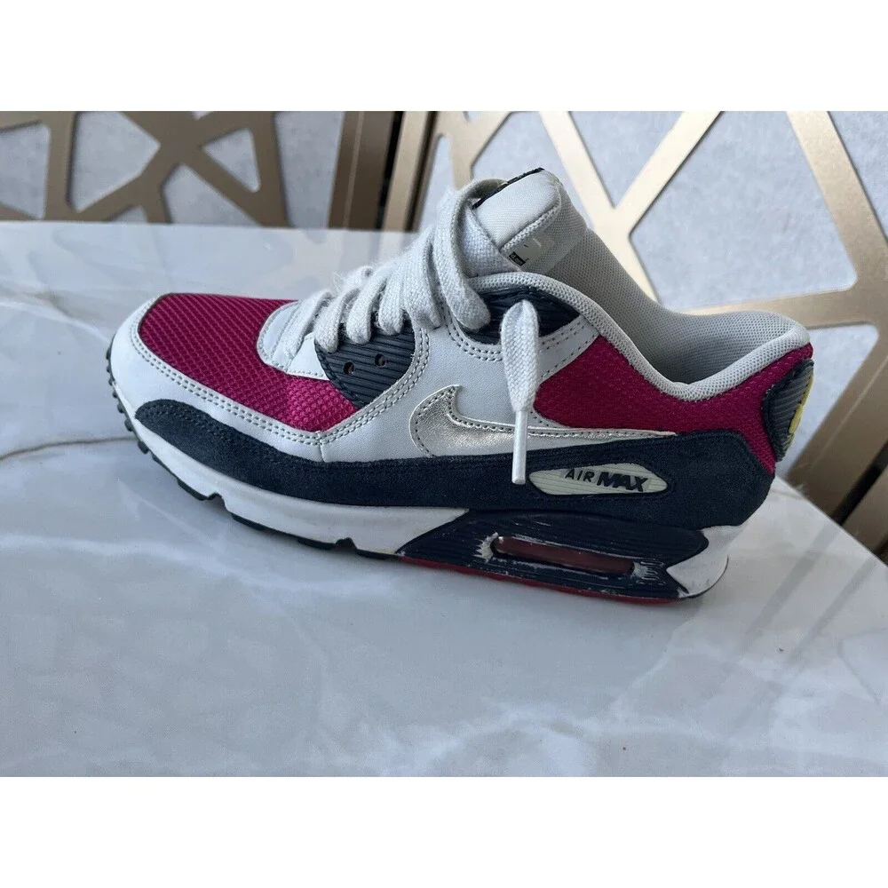NIKE AIR MAX 90 SPORT FUCHSIA White Women SZ 7 325213-606 Sneakers Shoes - Picture 4 of 12